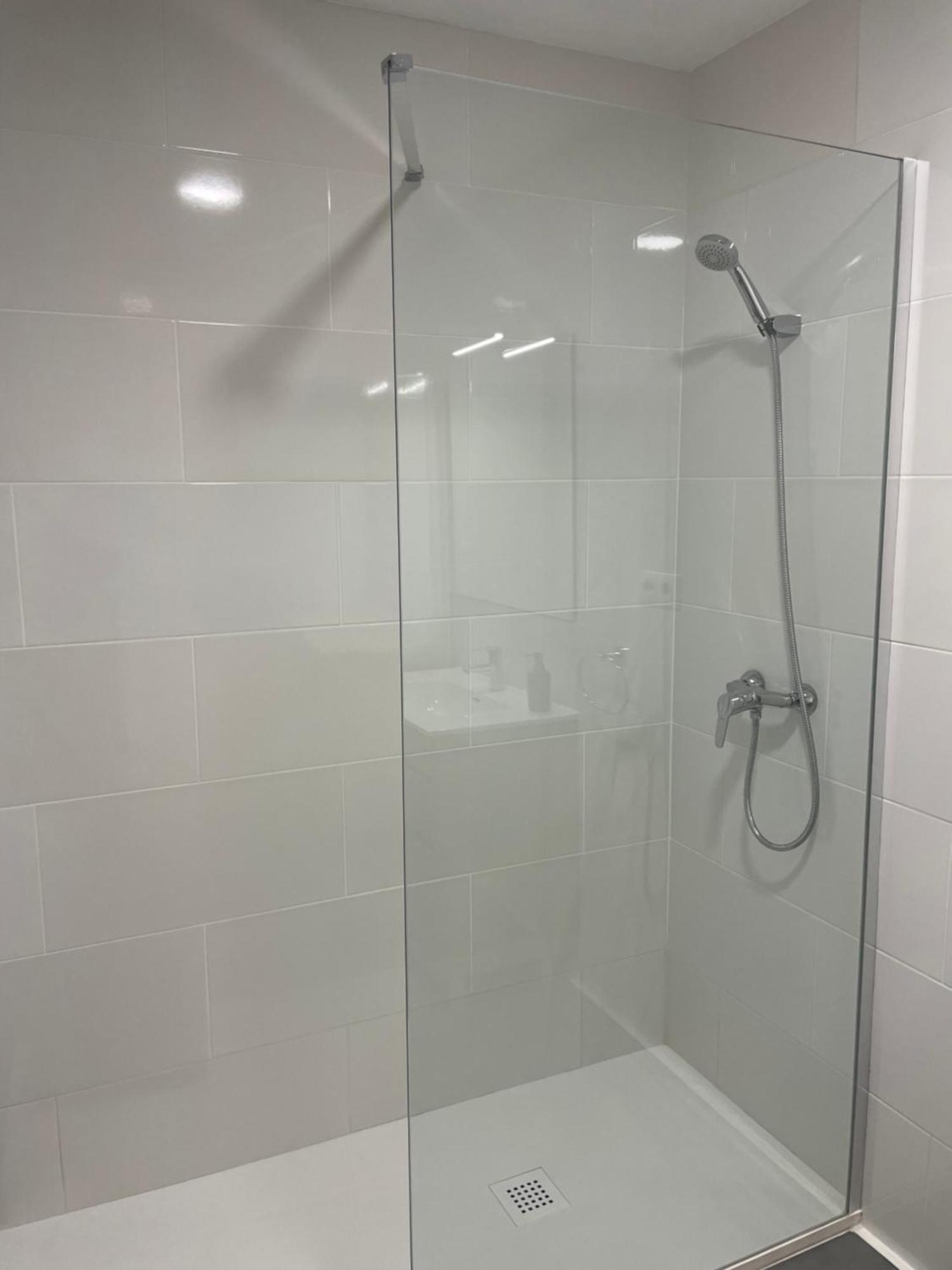 Apartamentos Tarradellas Sants Estacio Барселона Экстерьер фото